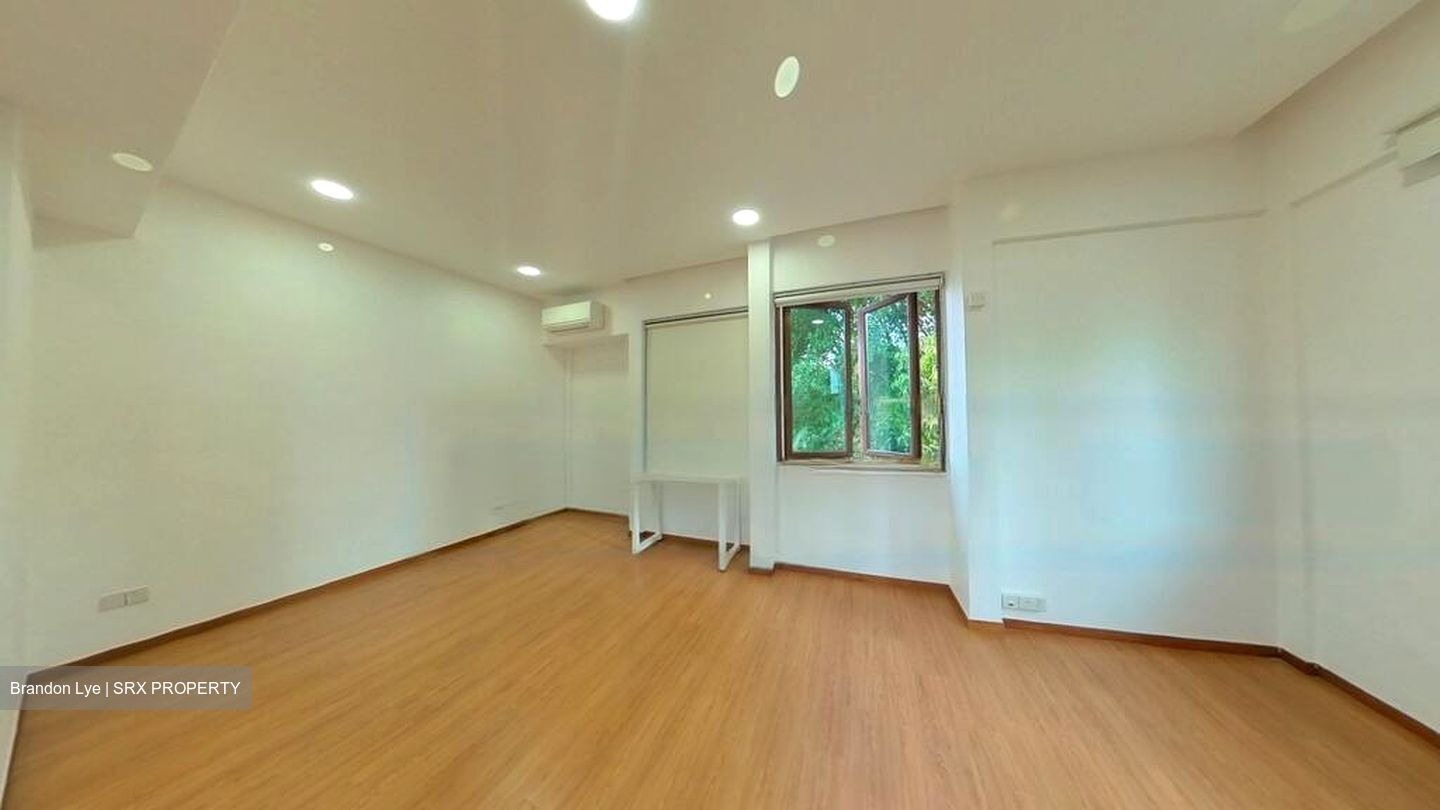 Opera Estate (D15), Terrace #460408601